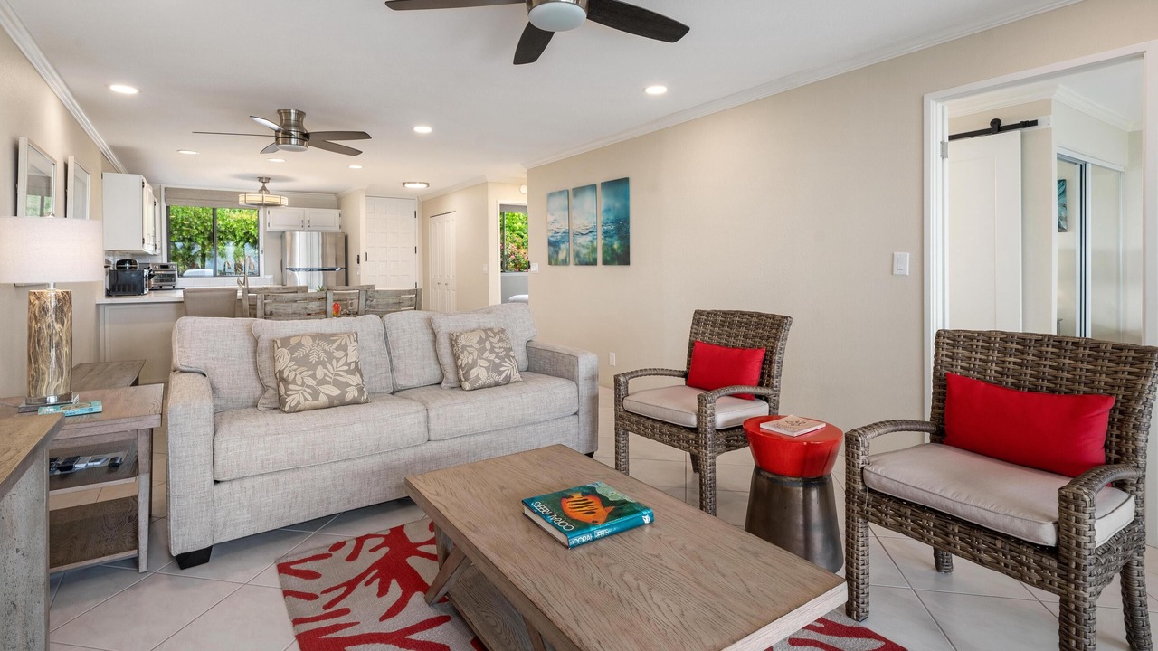 Photo of Livingroom in Keauhou