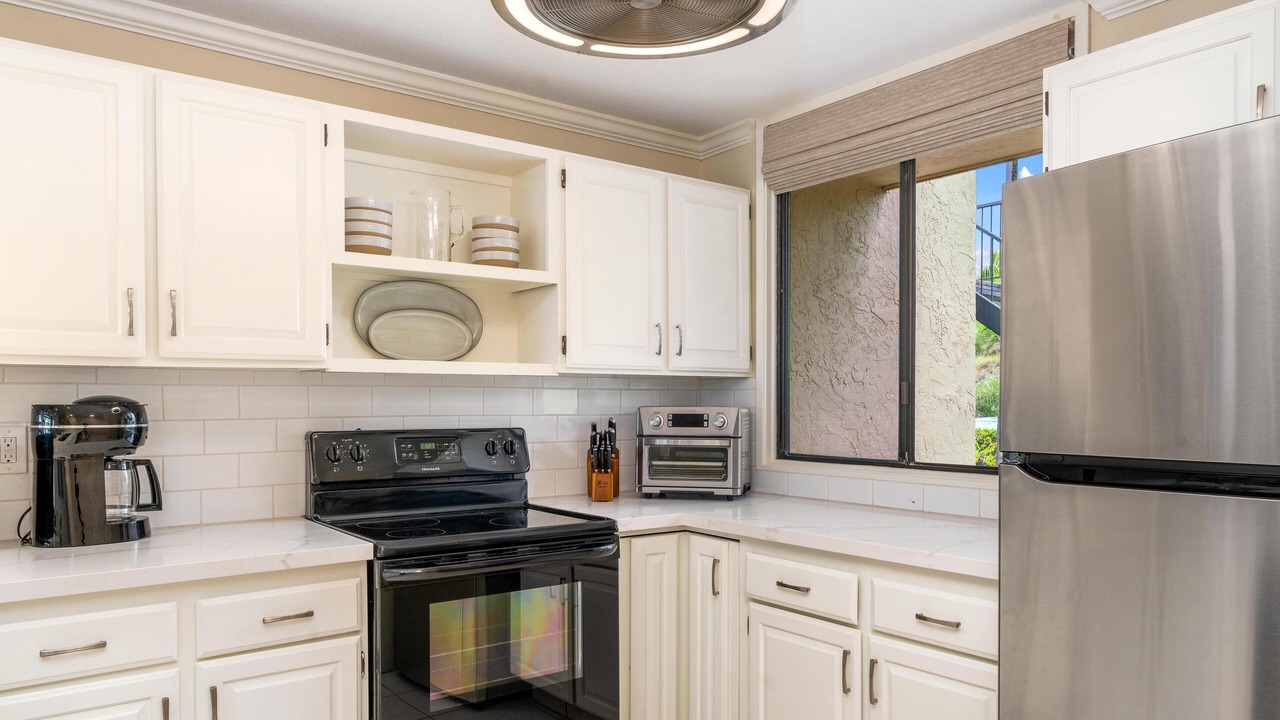 Photo of Kitchen in Keauhou
