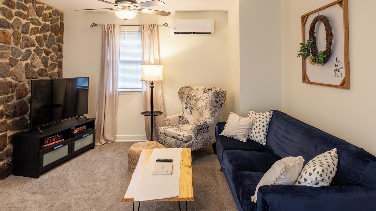 Photo of Livingroom in Blooming Glen