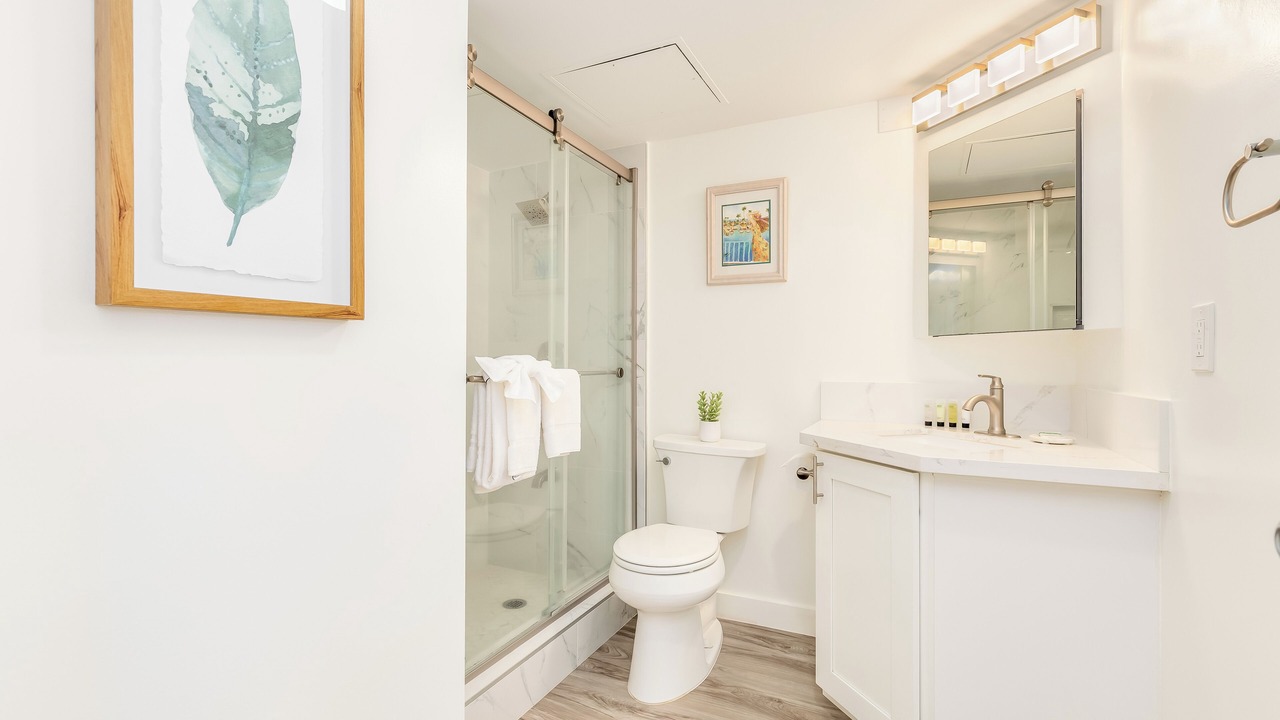 Photo of Bathroom in Waikiki