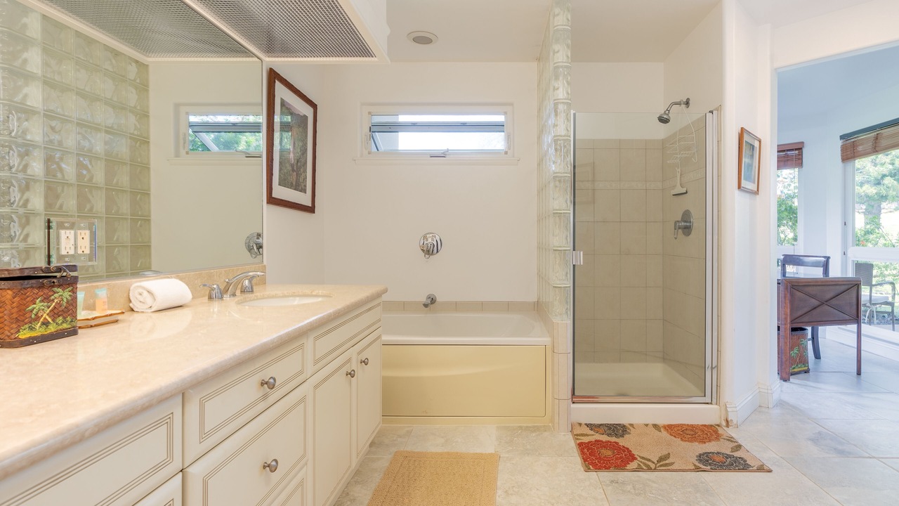 Photo of Bathroom in Princeville