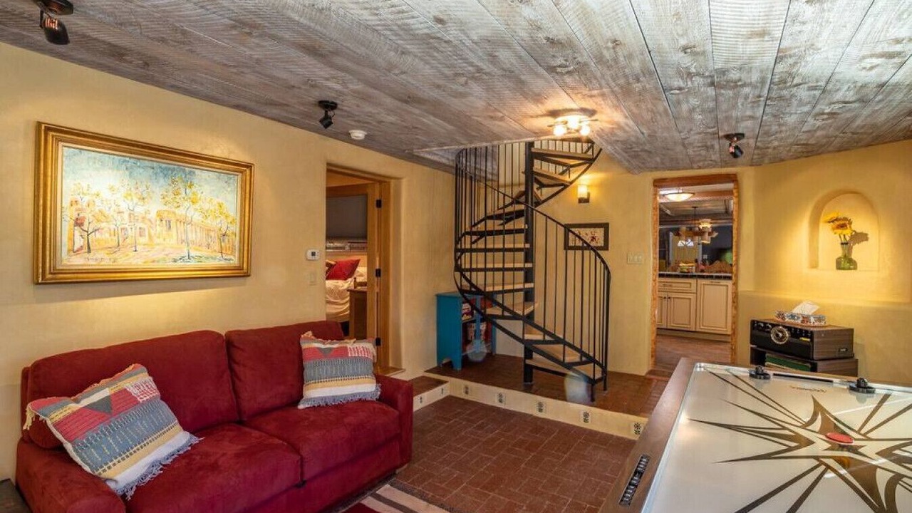 Photo of Livingroom in Downtown Santa Fe