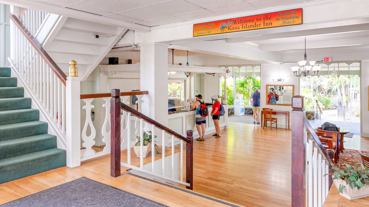 Photo of Others in Historic Kailua Village