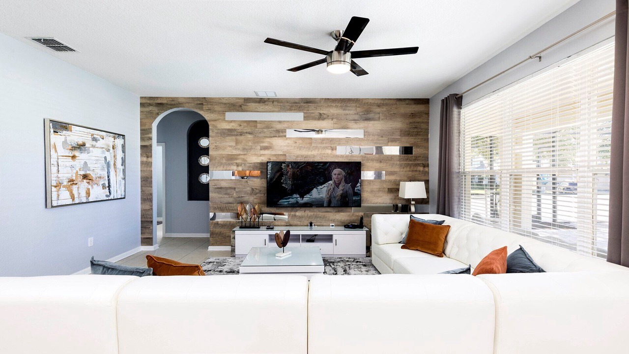 Photo of Livingroom in Windsor Hills