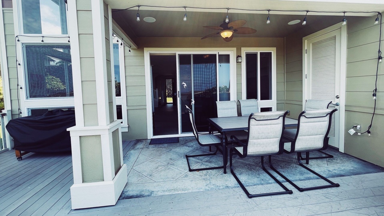 Photo of Outdoor in Historic Kailua Village