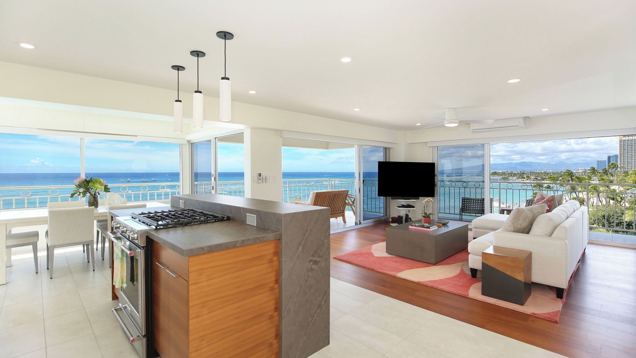 Photo of Bedroom in Waikiki