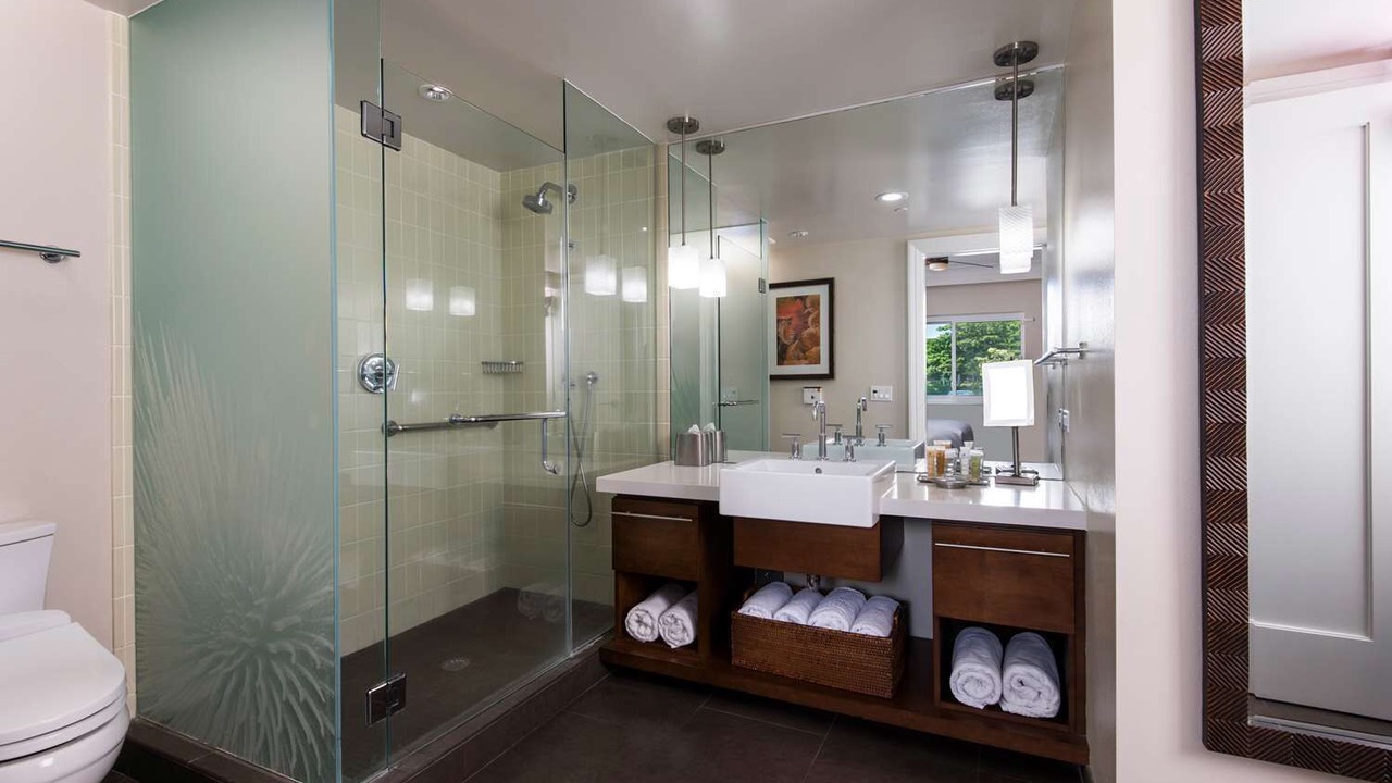 Photo of Bathroom in Kona Coast