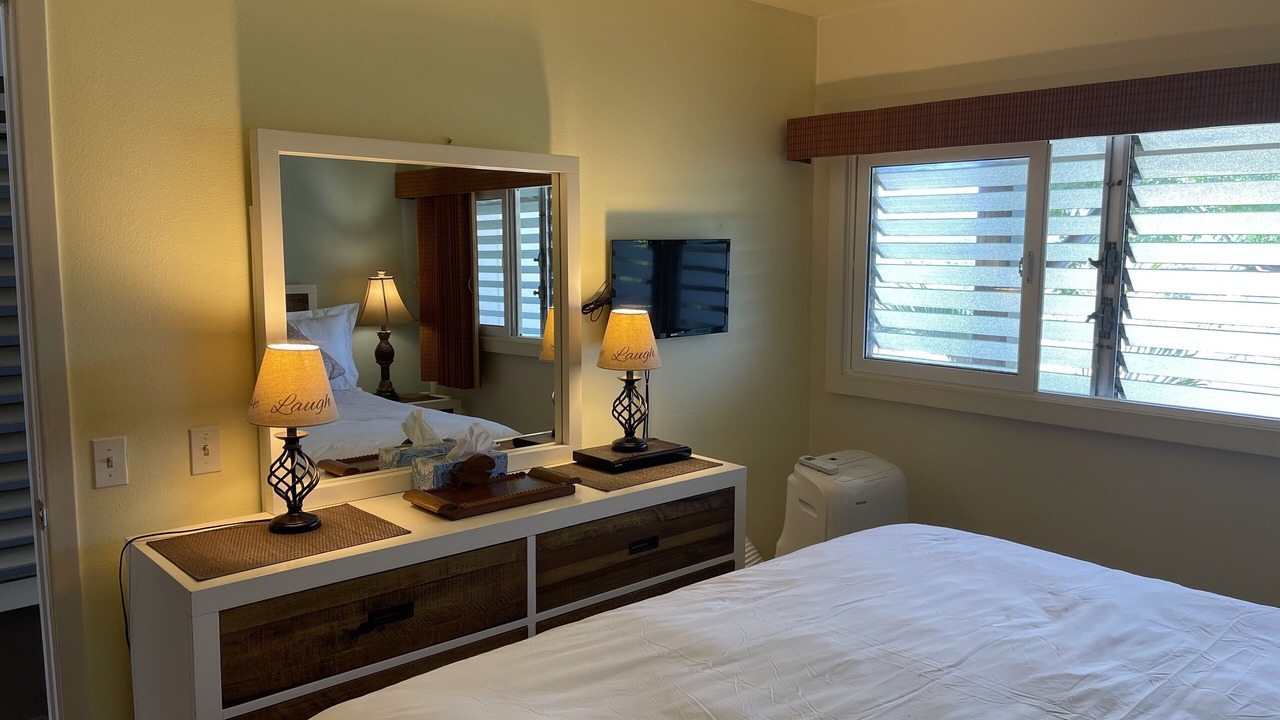 Photo of Bedroom in Wailua