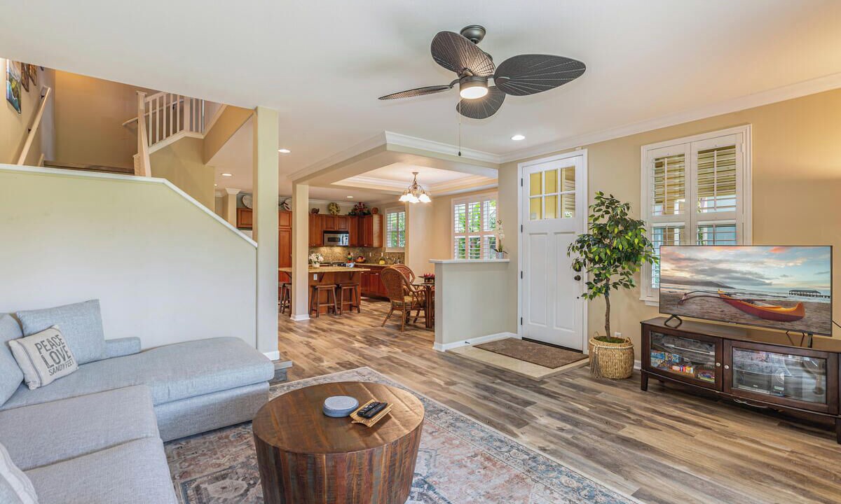 Photo of Livingroom in Princeville