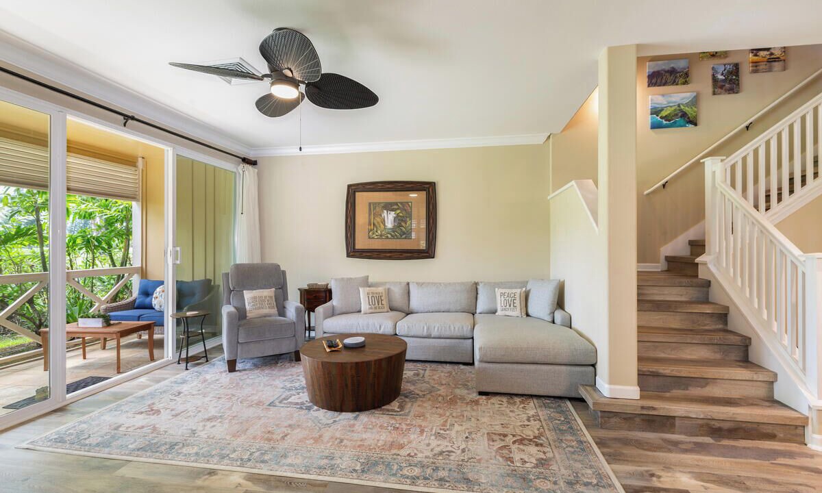 Photo of Livingroom in Princeville