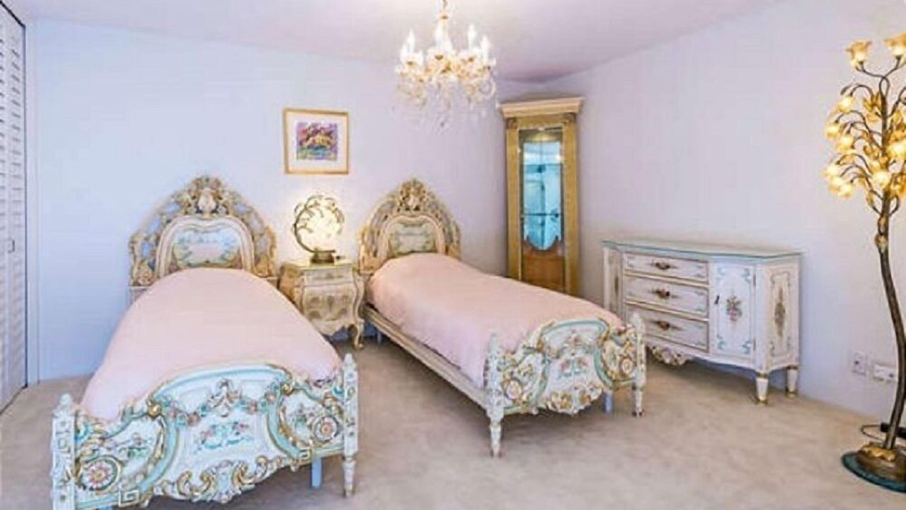 Photo of Bedroom in Waikiki