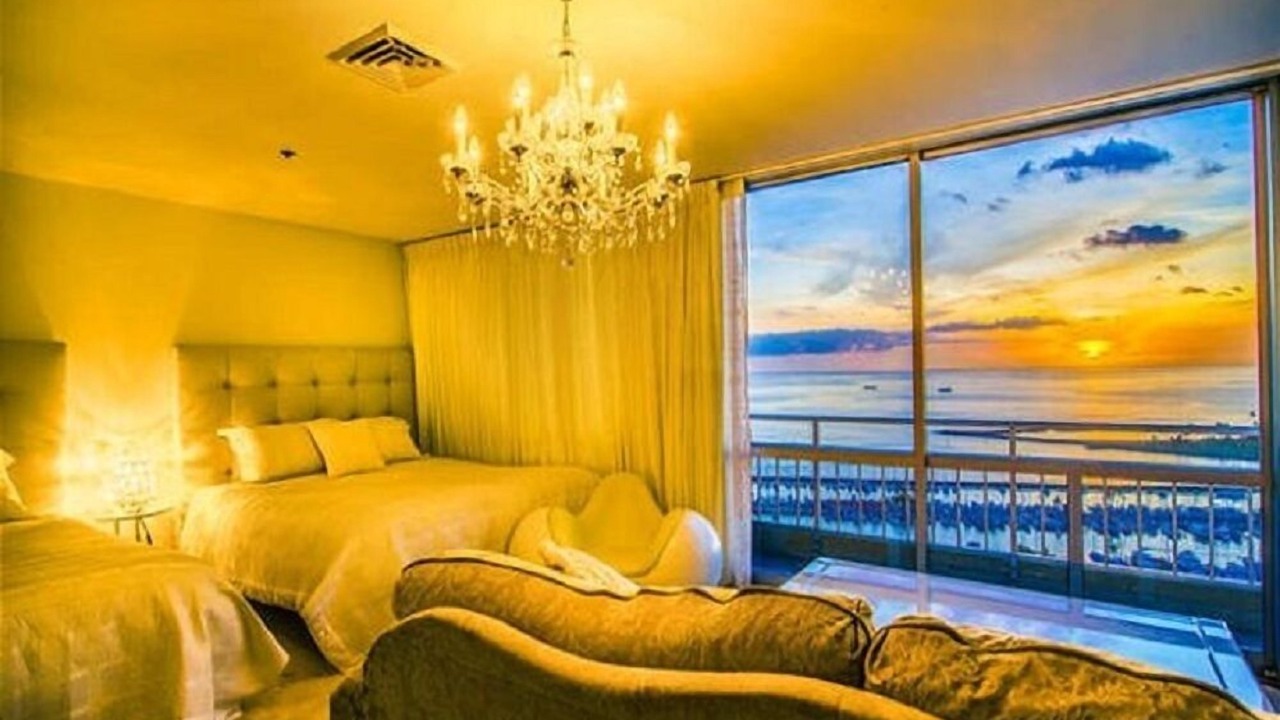 Photo of Bedroom in Waikiki