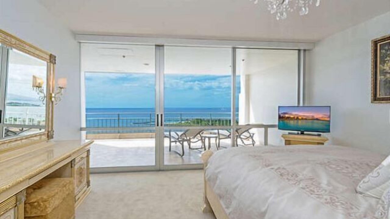 Photo of Bedroom in Waikiki