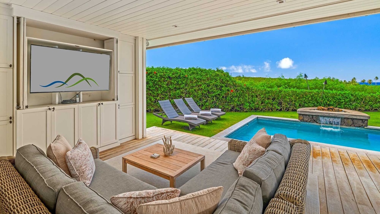 Photo of Bedroom in Poipu