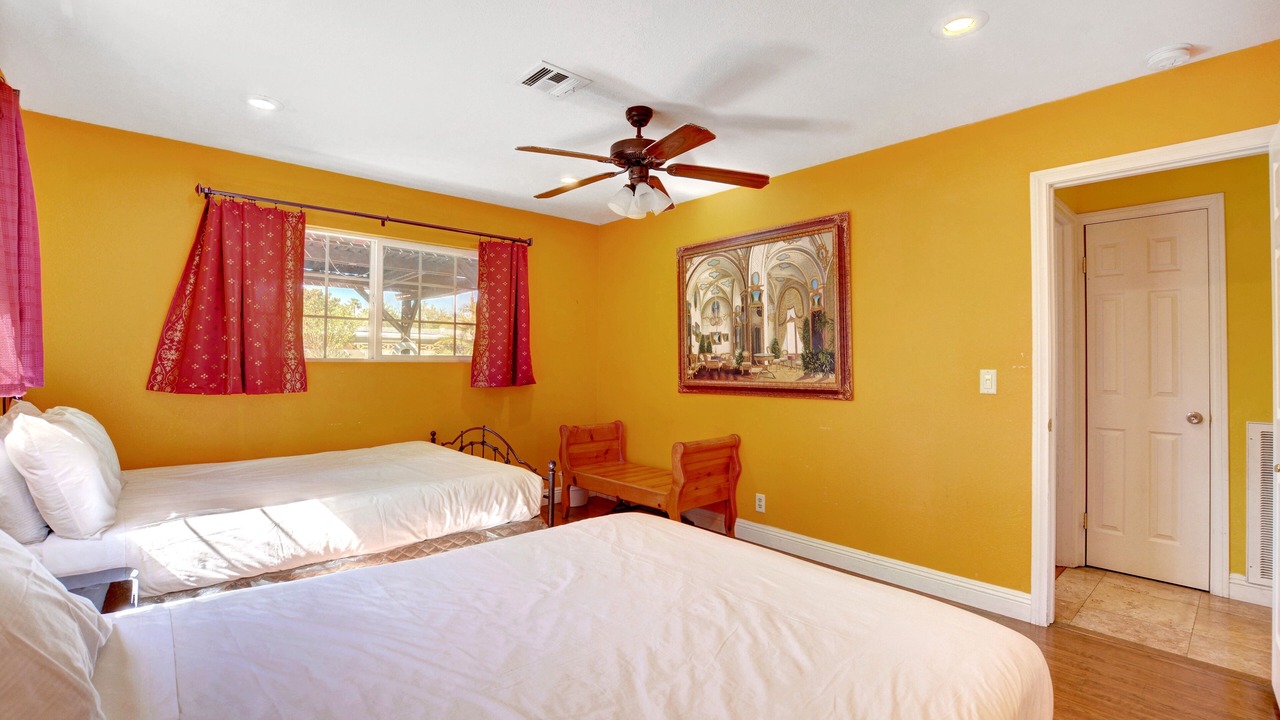 Photo of Bedroom in Glen Heather Estates