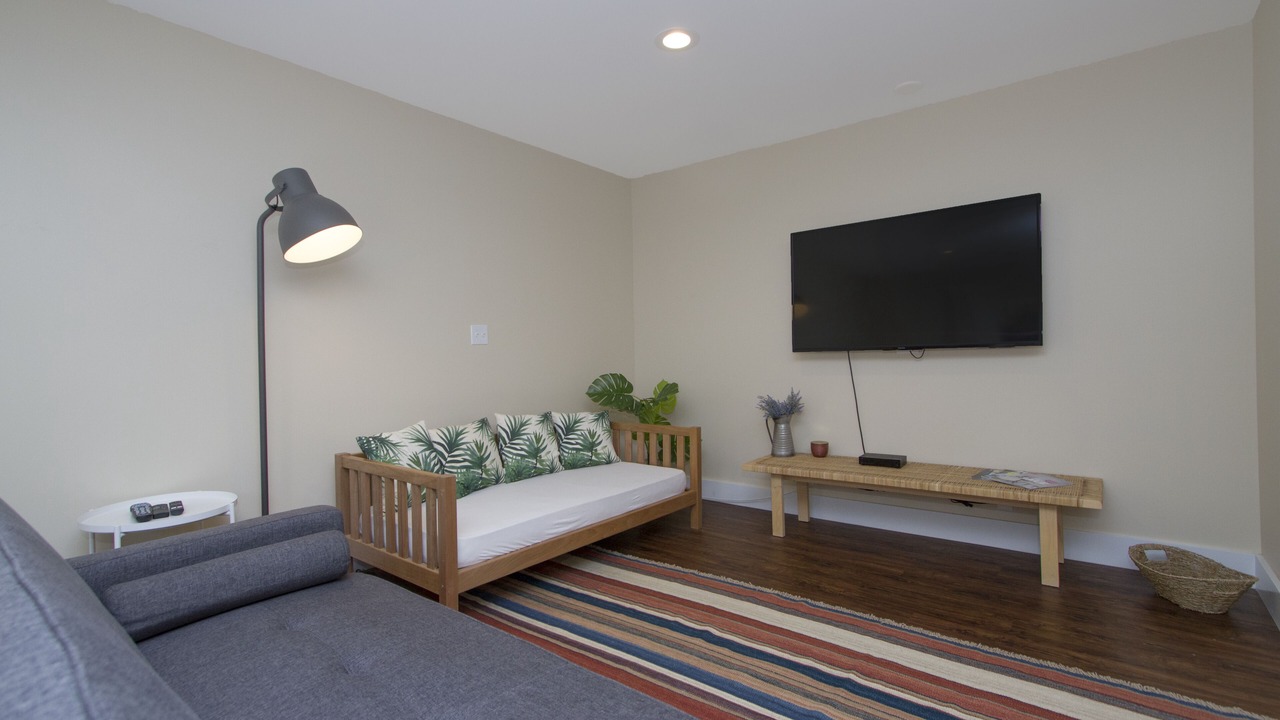 Photo of Livingroom in Waialee