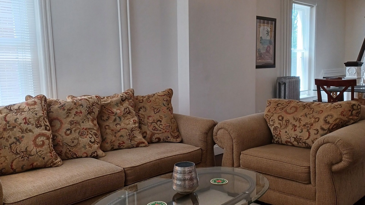 Photo of Livingroom in Allentown
