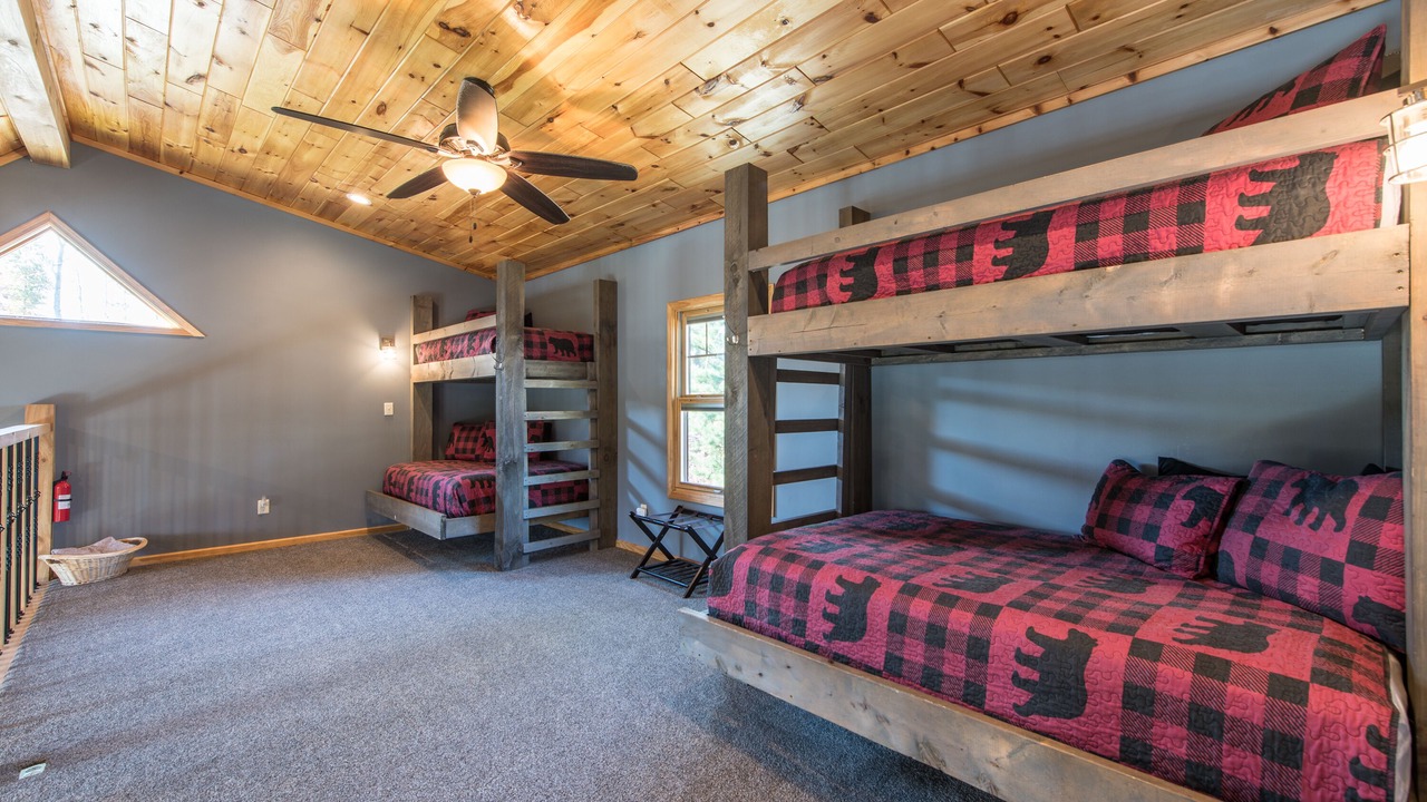 Photo of Bedroom in Chalet Village North