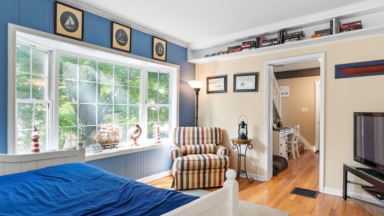 Photo of Bedroom in Saugatuck