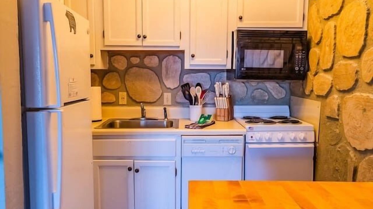 Photo of Kitchen in Chalet Village