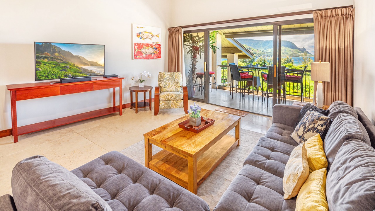 Photo of Livingroom in Princeville