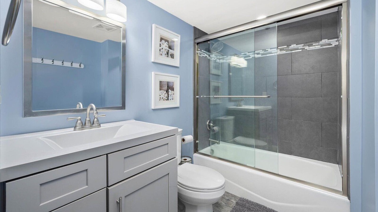 Photo of Bathroom in Bethany Beach