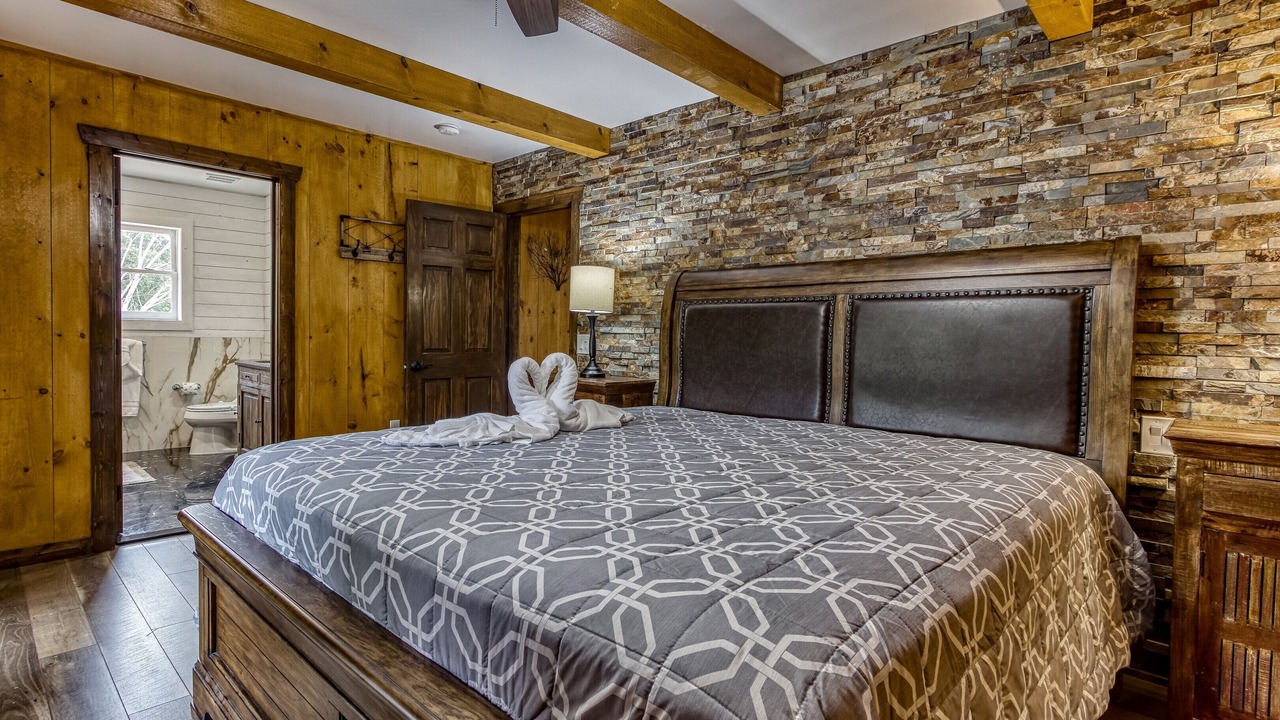 Photo of Bedroom in Chalet Village North