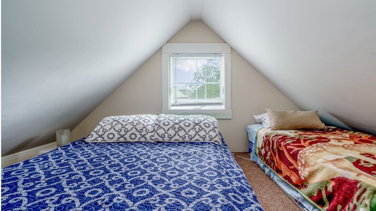 Photo of Bedroom in Yachting Village