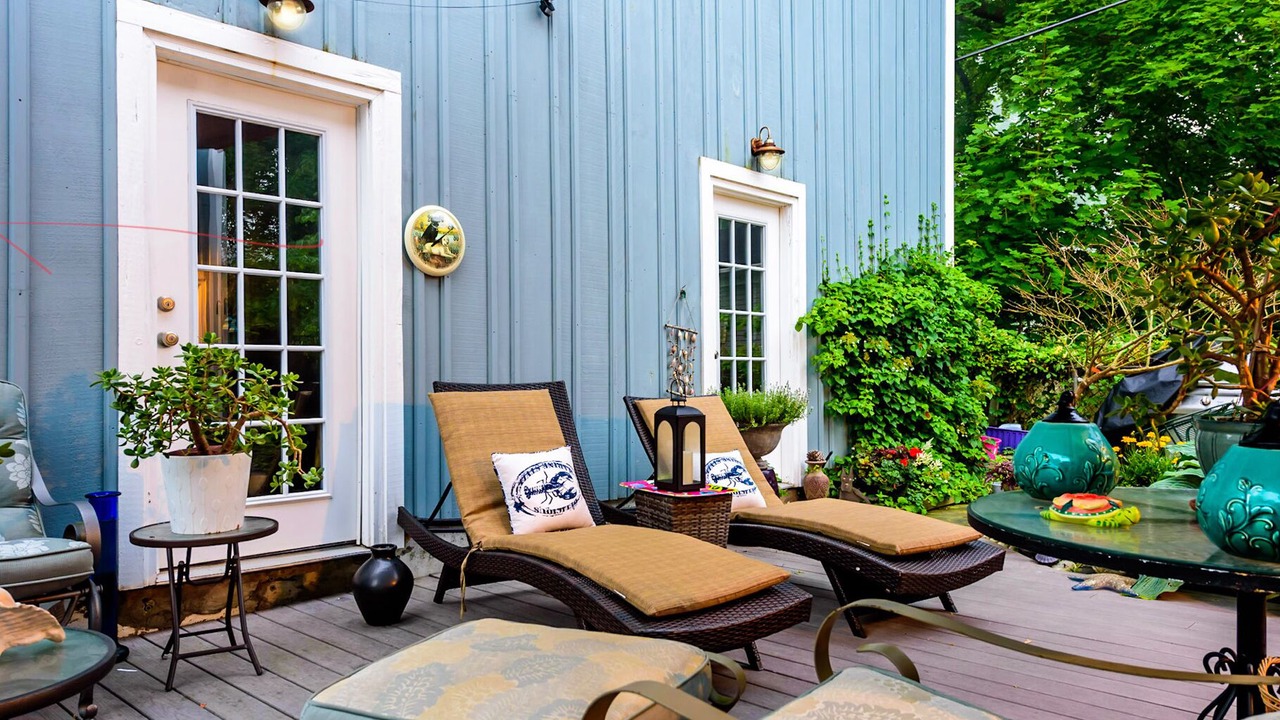 Photo of Patio Balcony in Yachting Village