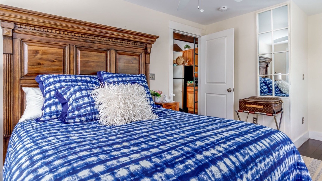 Photo of Bedroom in Yachting Village