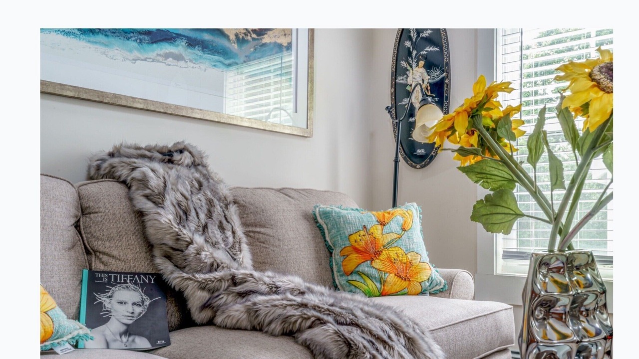 Photo of Livingroom in Yachting Village