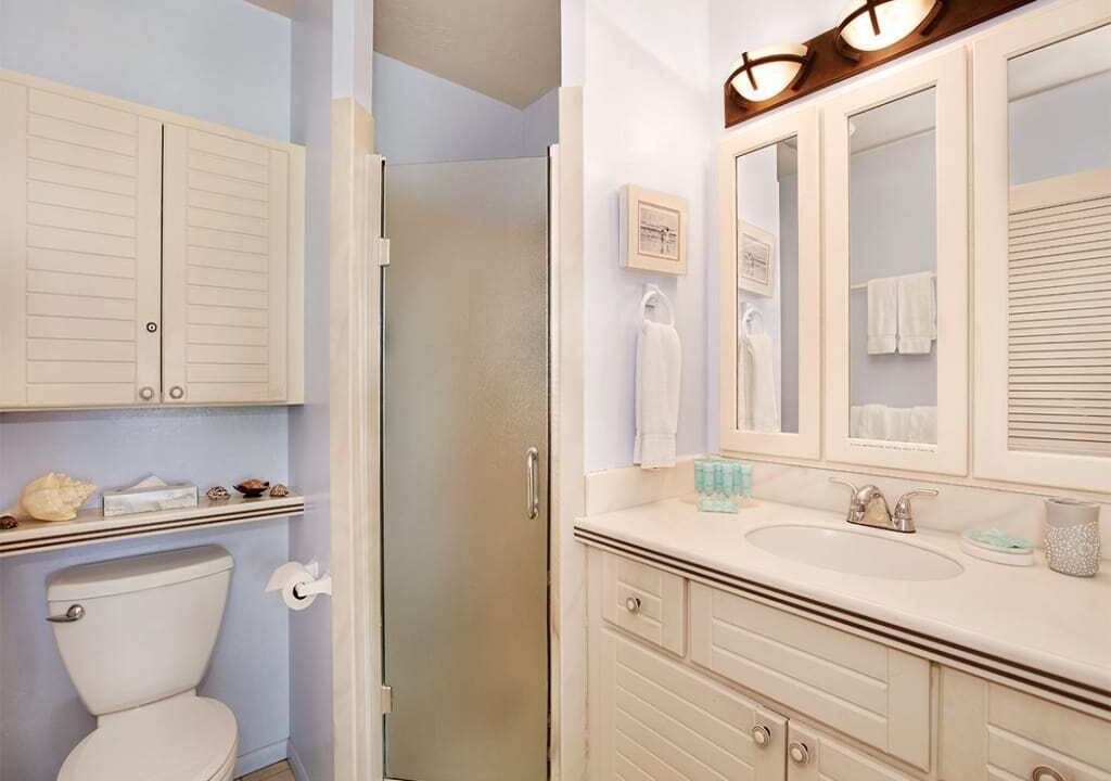 Photo of Bathroom in Lihue
