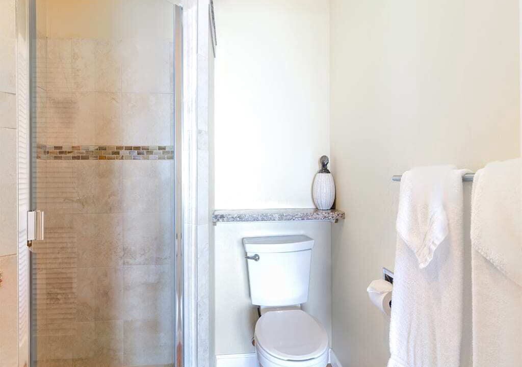 Photo of Bathroom in Lihue
