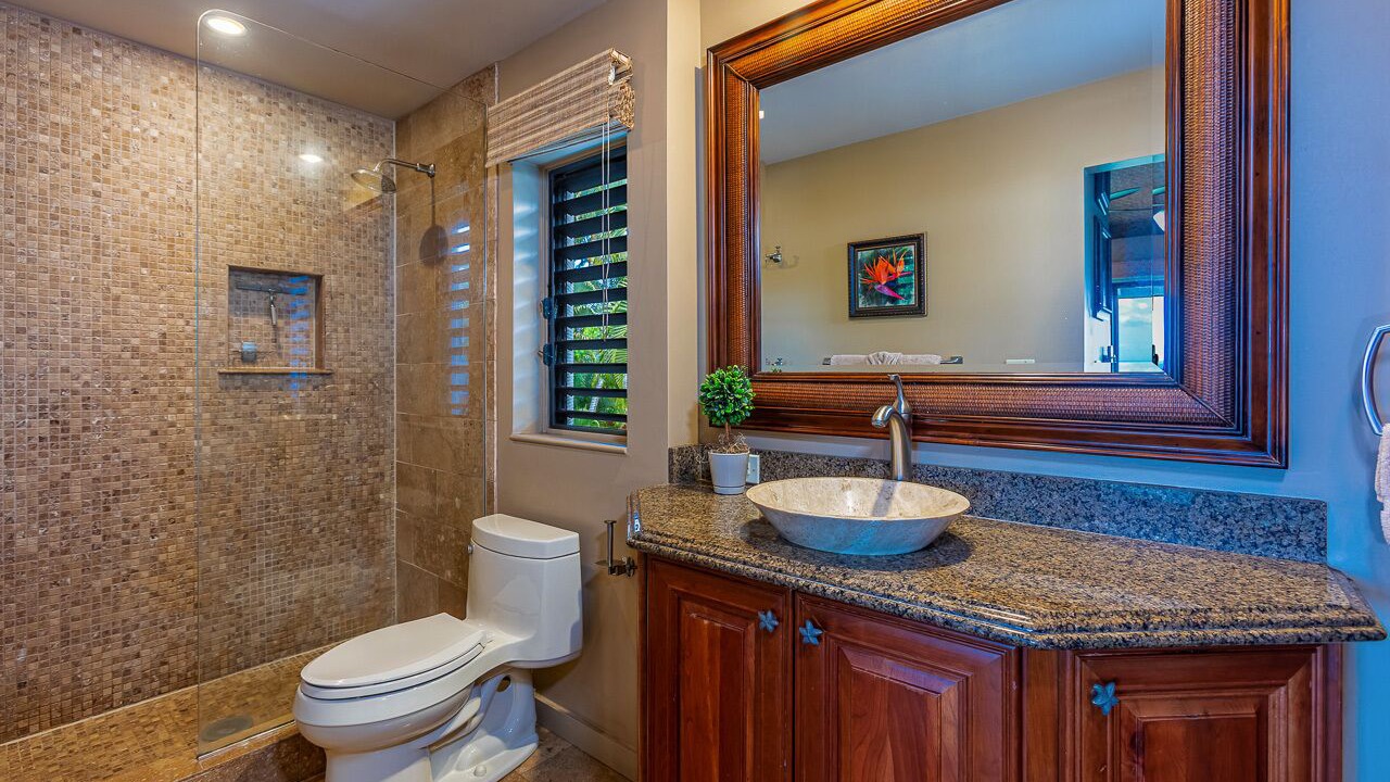 Photo of Bathroom in Wailea