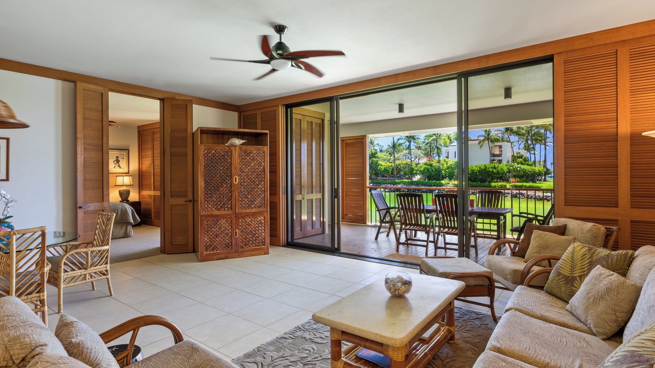 Photo of Livingroom in Kamuela