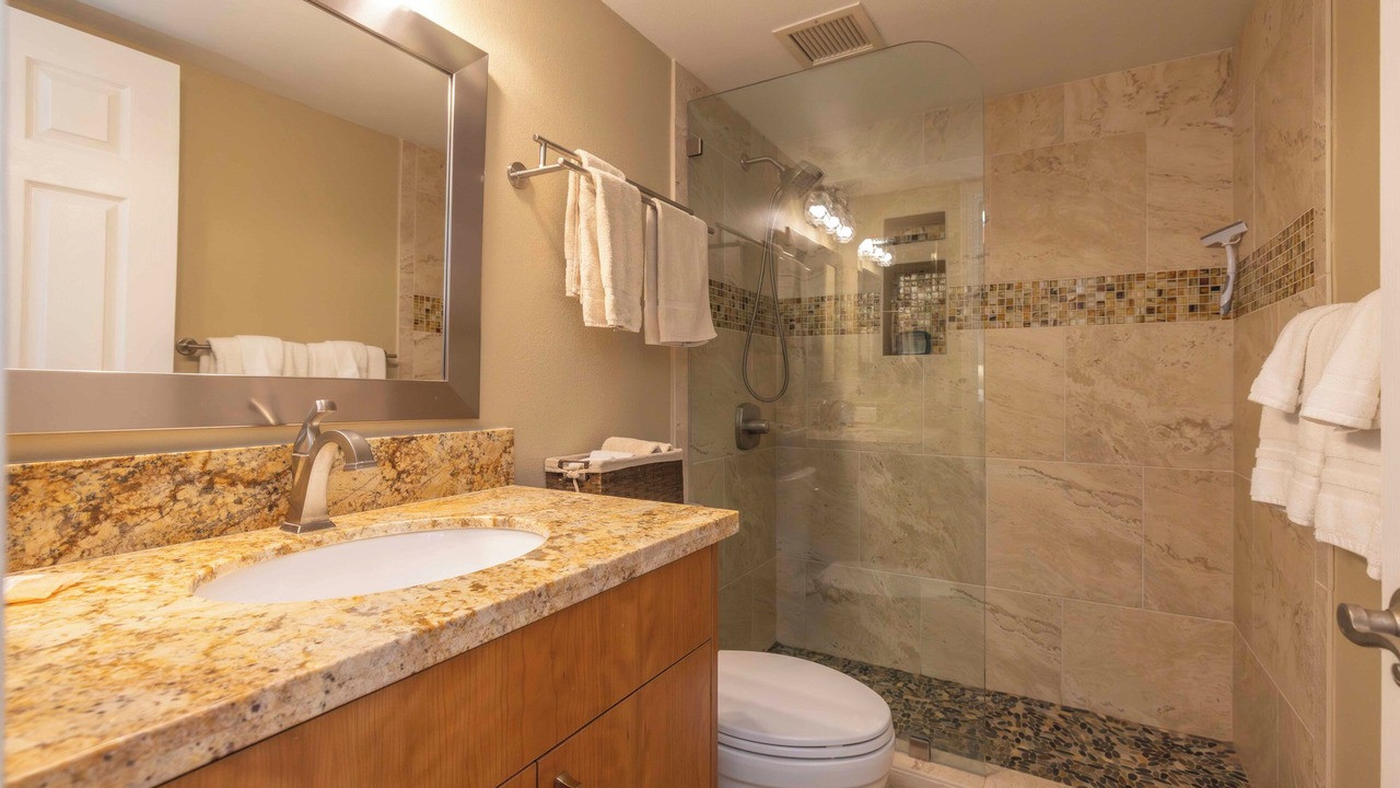 Photo of Bathroom in Kihei