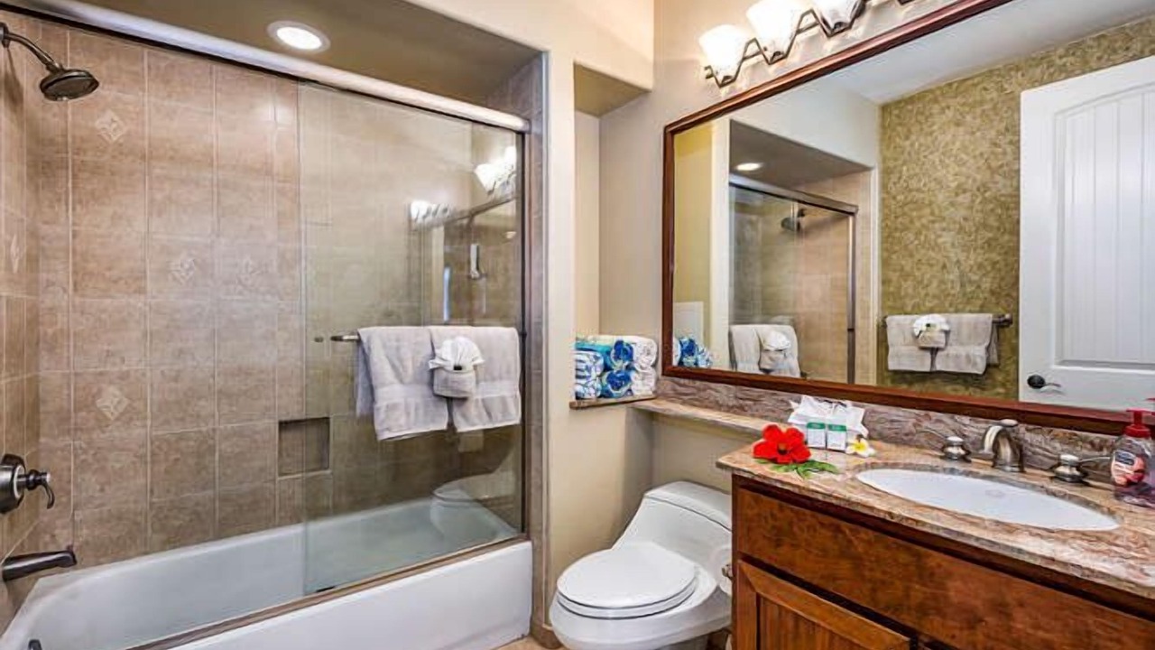 Photo of Bathroom in Waikoloa