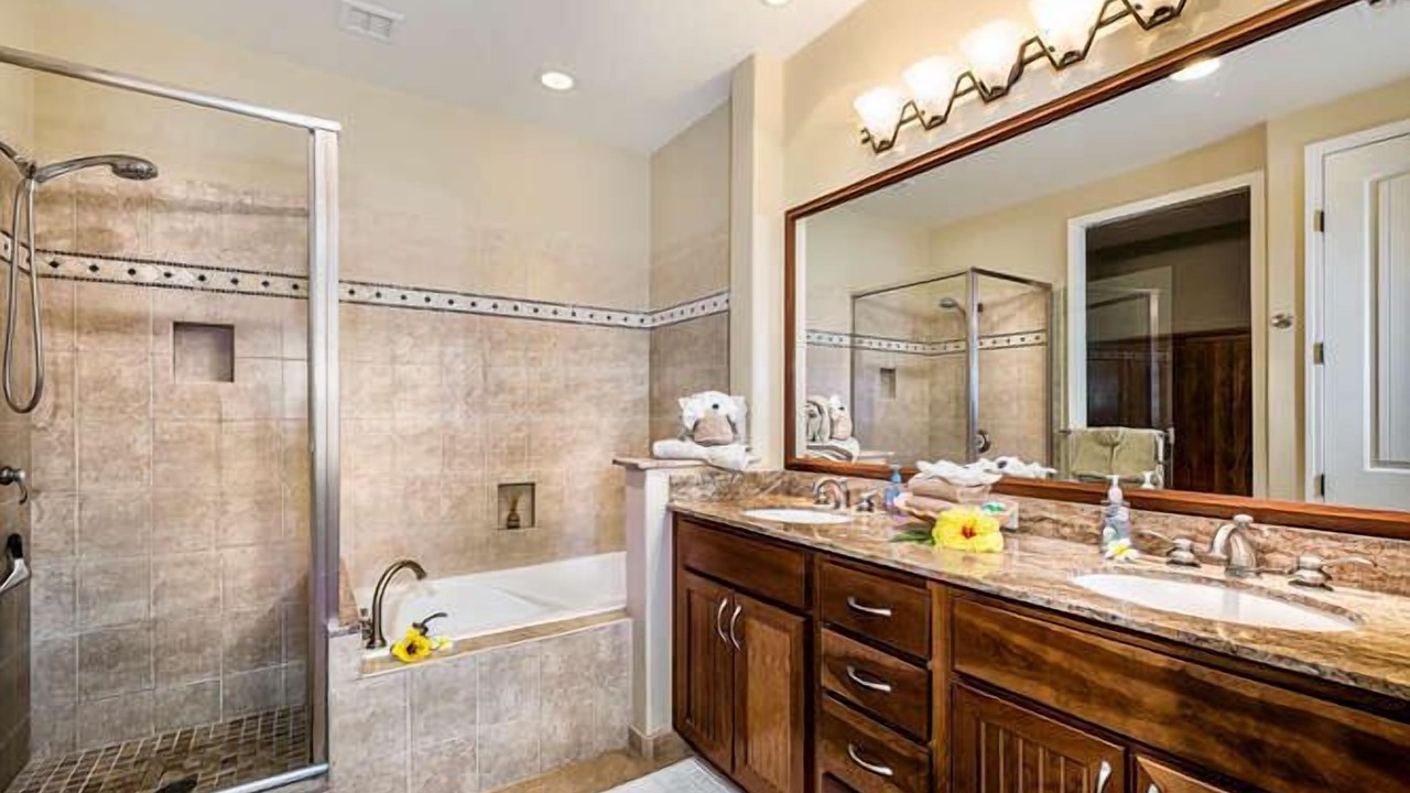 Photo of Bathroom in Waikoloa