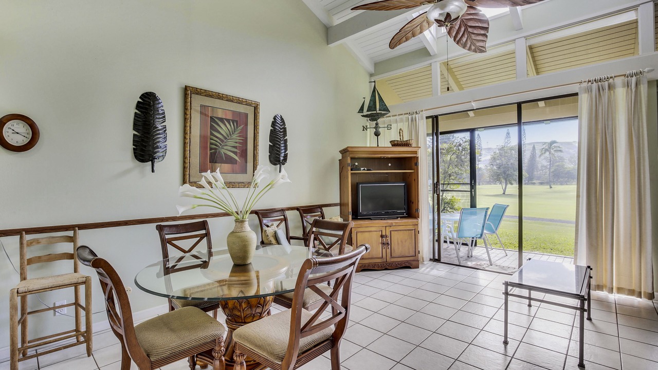 Photo of Livingroom in Kahuku