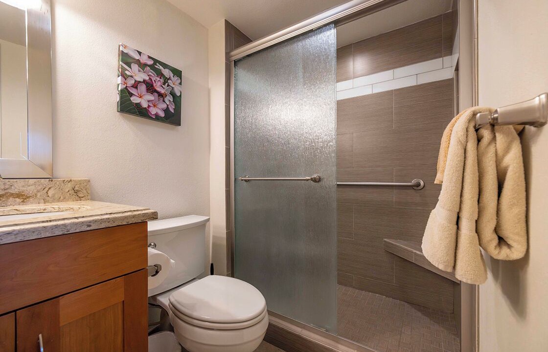 Photo of Bathroom in Kihei