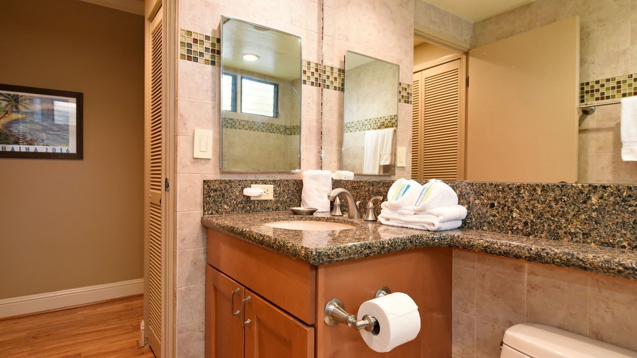 Photo of Bathroom in Honokowai