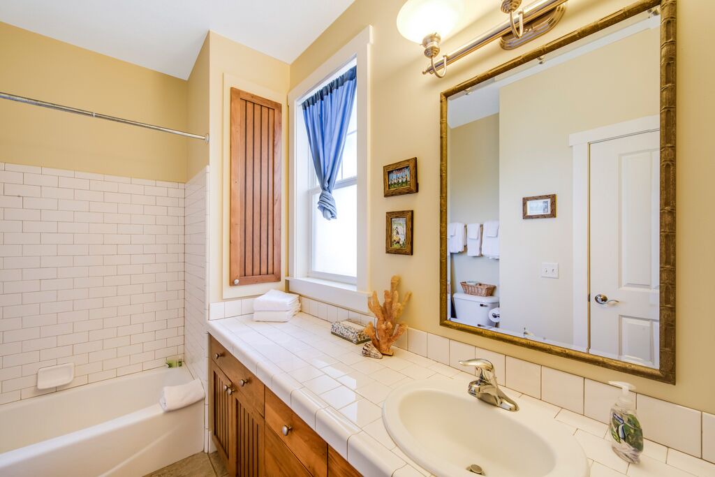 Photo of Bathroom in Princeville