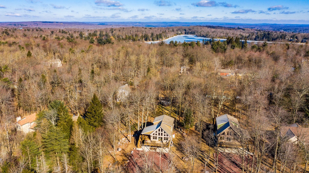 Photo of Others in Lake Harmony Estates