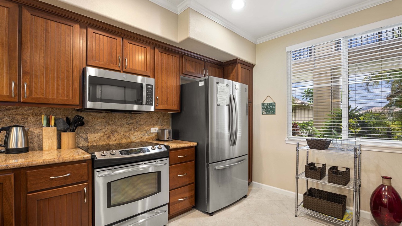 Photo of Kitchen in Waikoloa