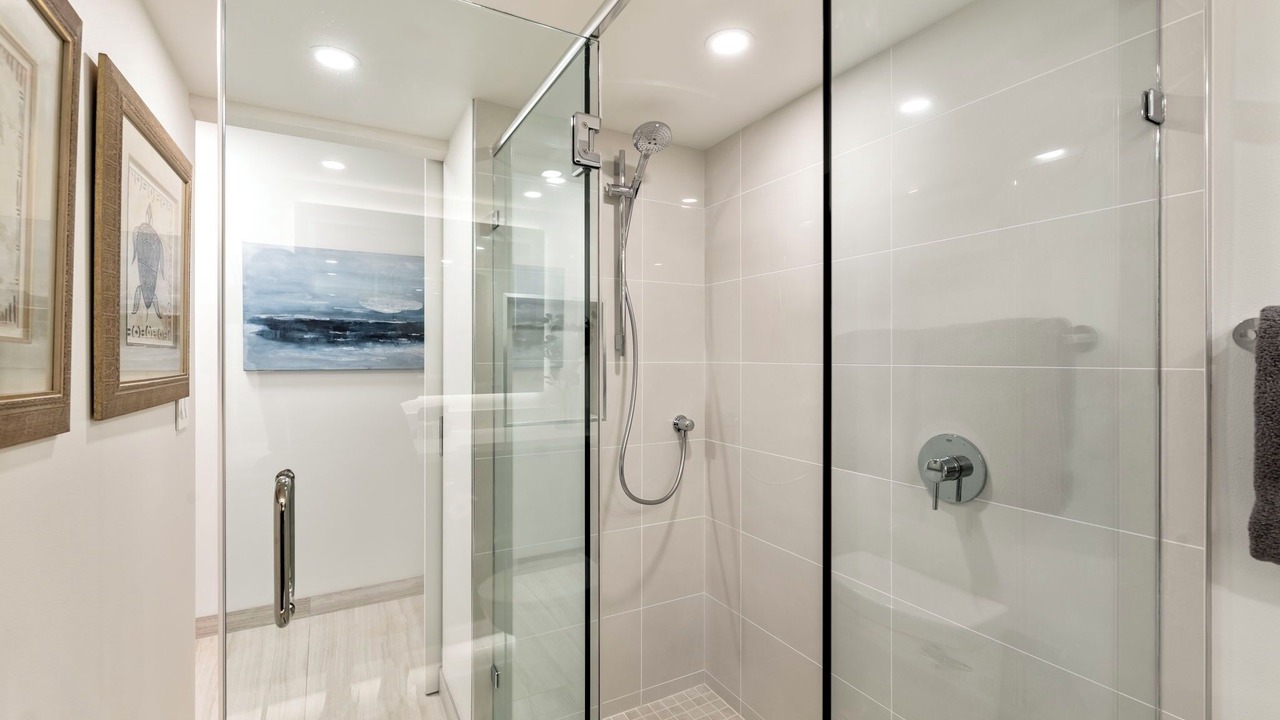 Photo of Bathroom in Kihei