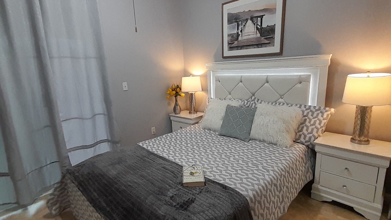 Photo of Bedroom in Hermosa Village