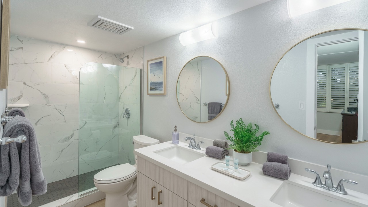 Photo of Bathroom in Kihei