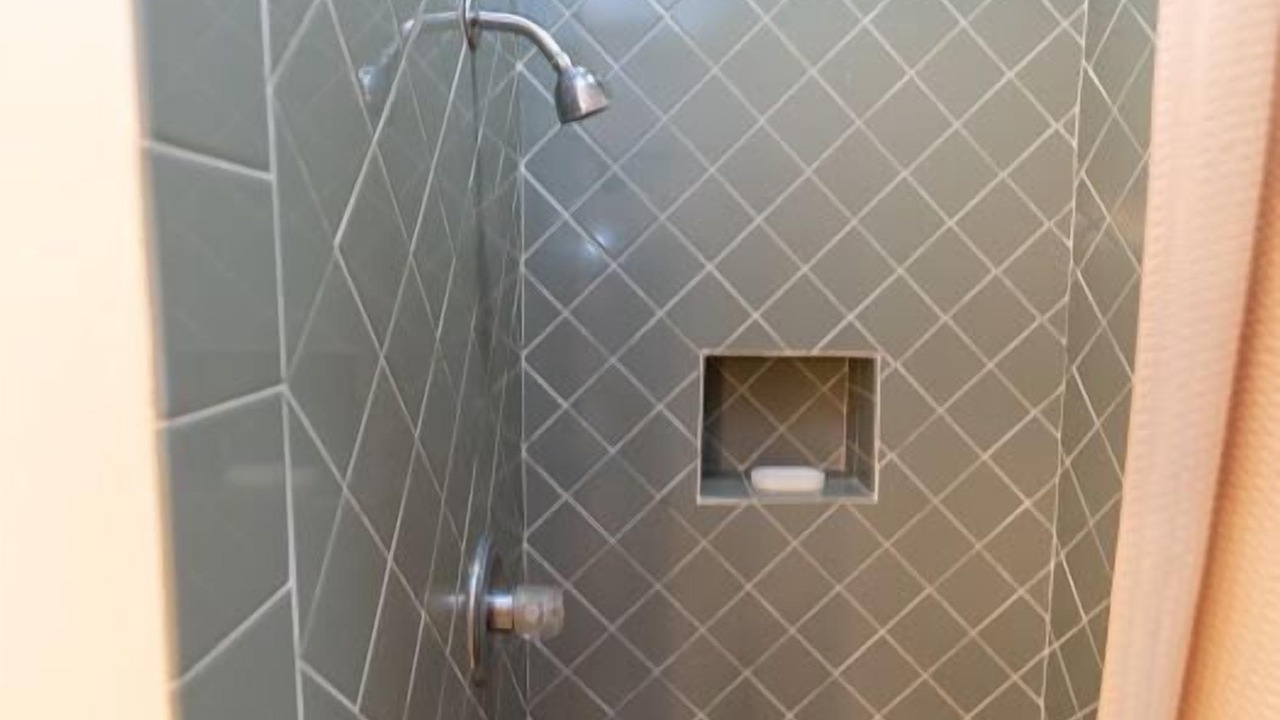 Photo of Bathroom in Kahuku