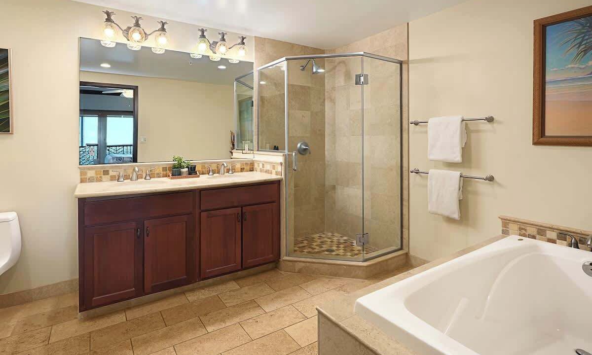 Photo of Bathroom in Wailua