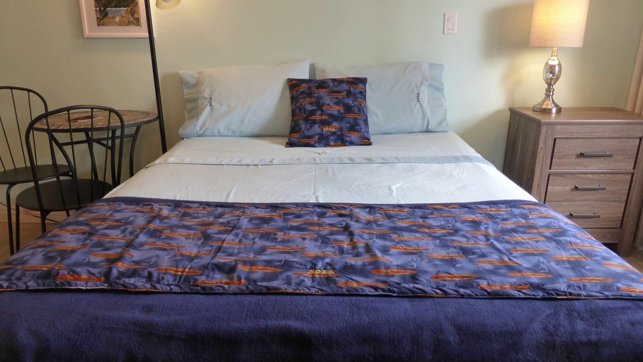 Photo of Bedroom in Waikiki